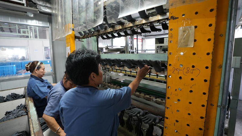 以智能制造實現節能降耗，促進企業轉型升級提升產能