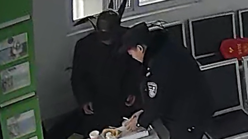 七旬老人迷路走失，民警暖心救助